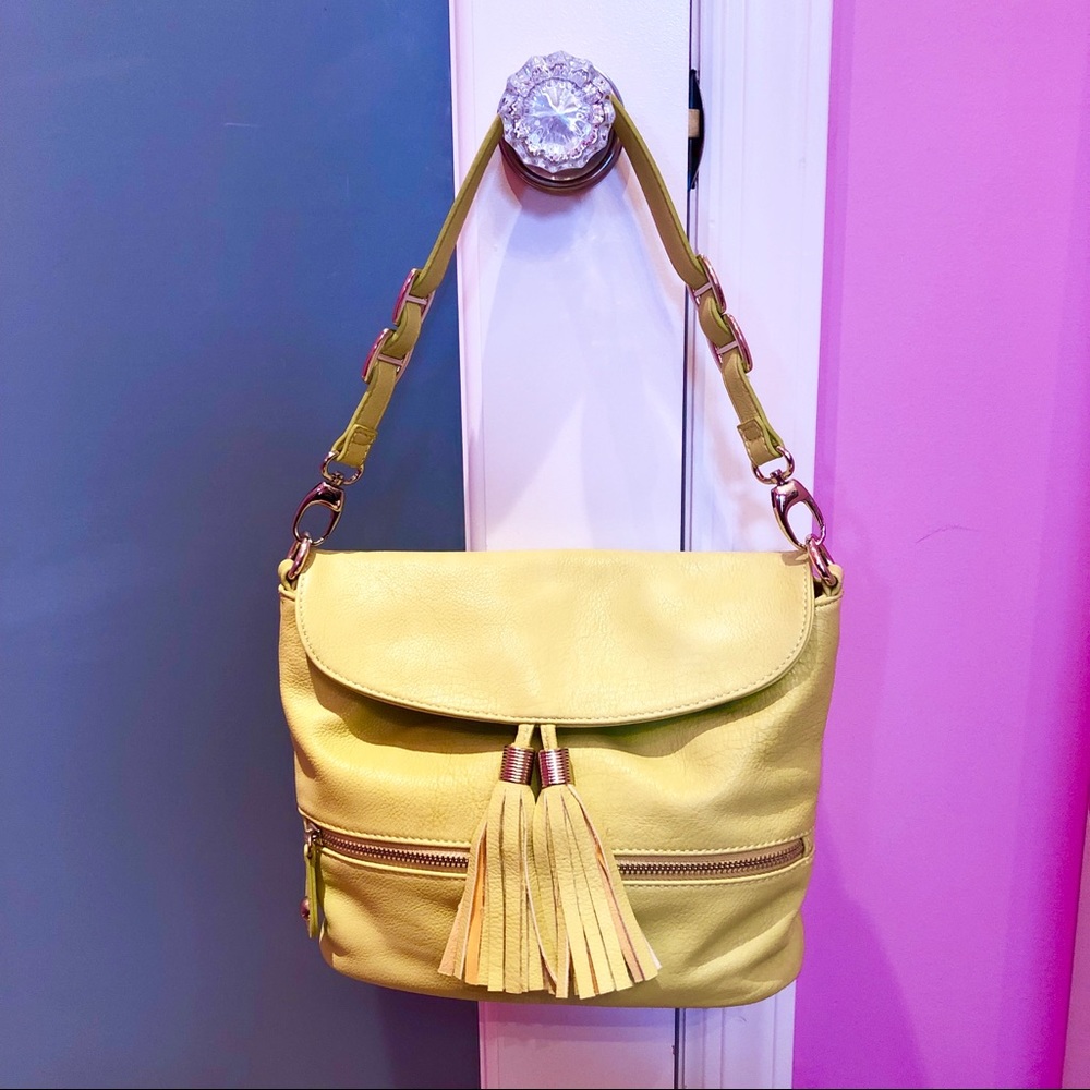 Lime Green Tassel Zippered Bucket Bag